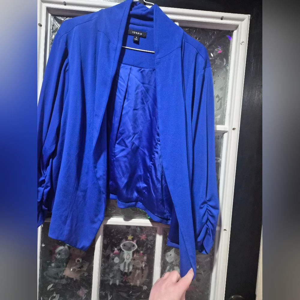 Torrid Blue Ruched Sleeve Blazer - Picture 4 of 5